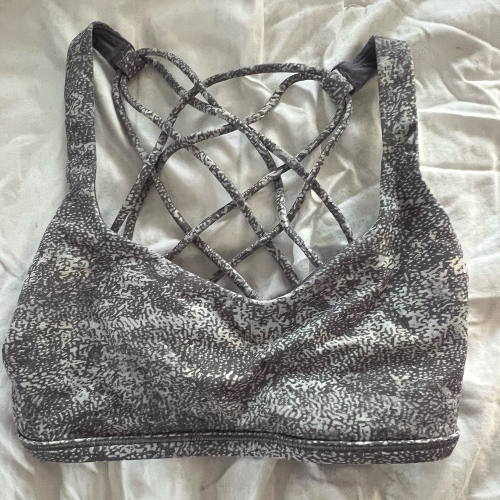 Lululemon Free to Be sports bra size 2. Gray and white